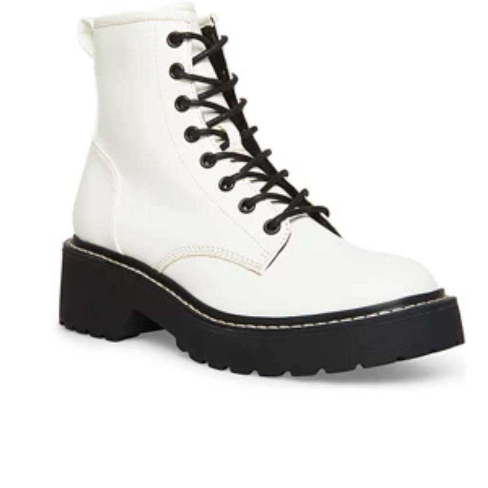 Madden Carra Combat Boots. Size 8. NWT.